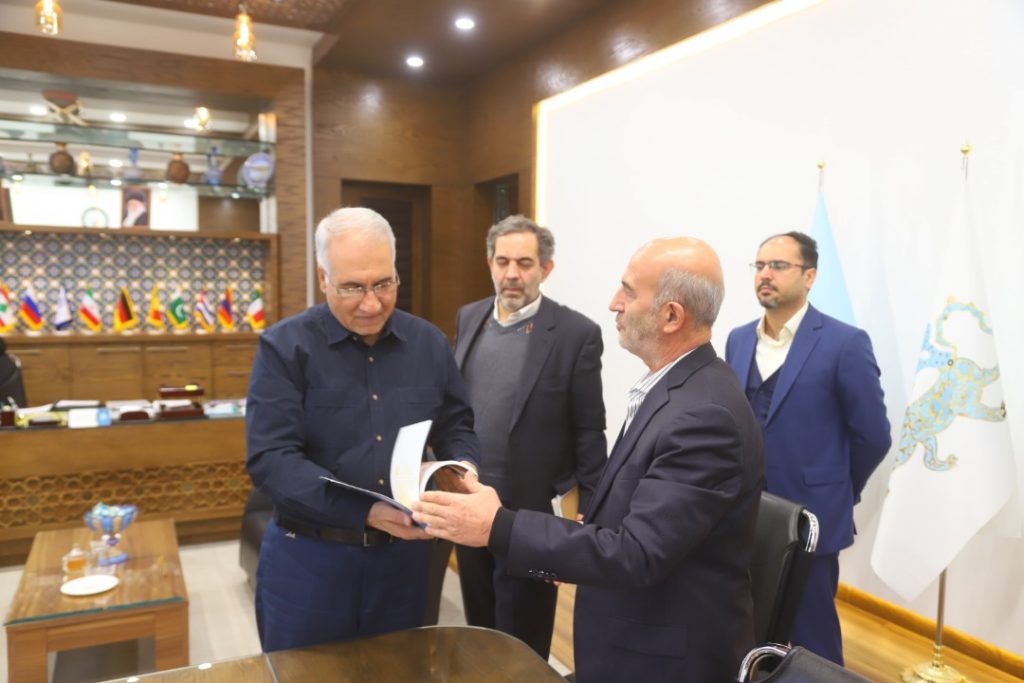 دیدار رییس جهاد دانشگاهی واحد اصفهان با شهردار اصفهان