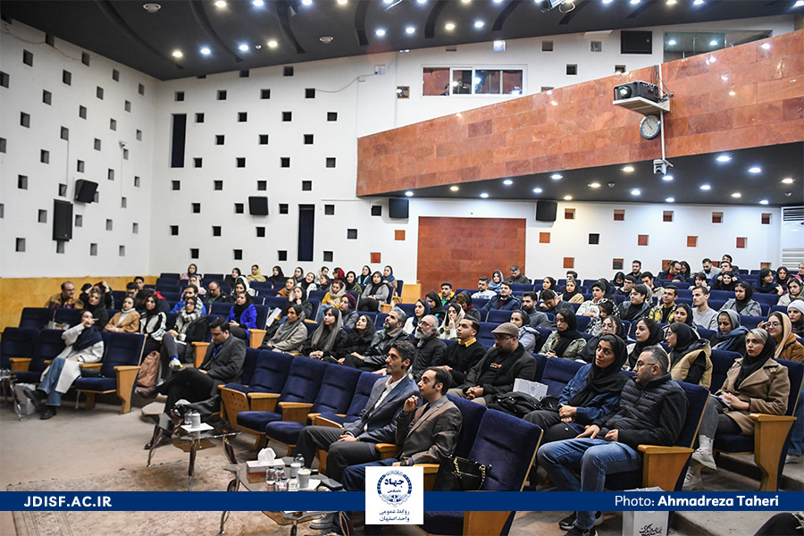 برگزاری همایش موفقیت در آزمون آیلتس/سال آینده آزمون اصلی آیلتس را برگزار می‌کنیم