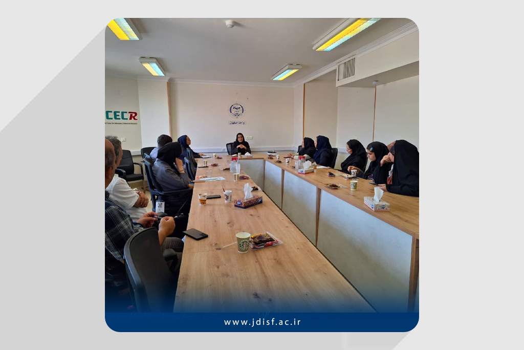 مسکوب، ما و زبان فارسی