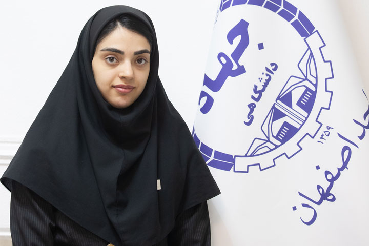 نسترن شیرانی