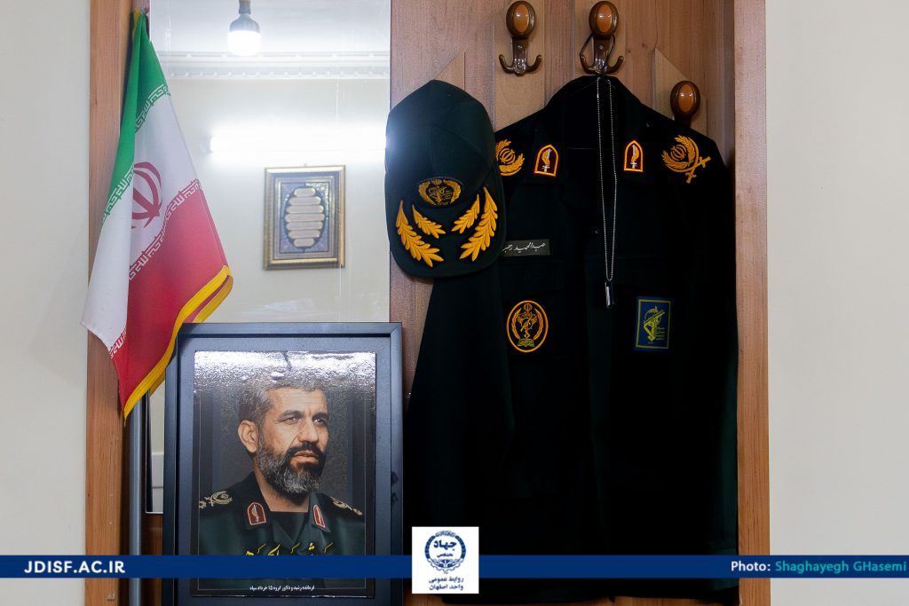 اجرای طرح ملی یاد یار؛ دیدار با خانواده دانشجوی شهید عبدالحمید رهبر
